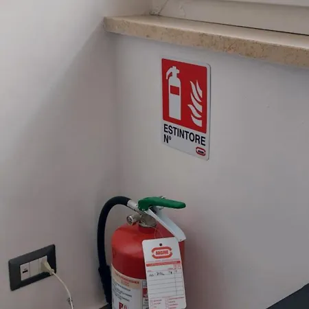 Casa Amare Aeroporto Fiumicino Apartamento